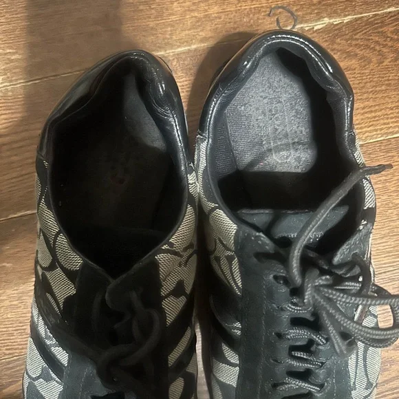 Coach Black Textured Sneakers - Picture 3 of 7